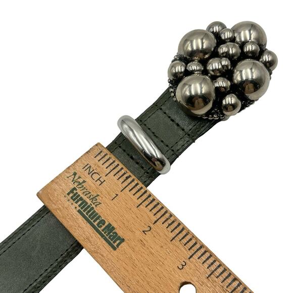 PER SE women\'s Elegant Green Leather Belt Silver Buckle - 37in long